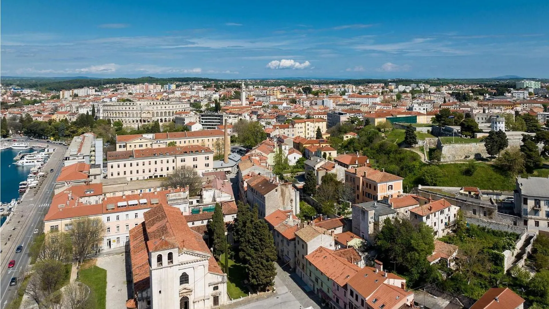 Old Place Apartment Pula